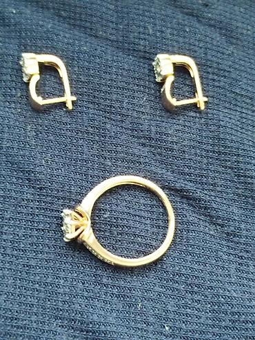 Zərgərlik dəstləri: Dəstə daxildir: Üzük, Sırğa, Sarı qızıl, 585 Əyar — 9