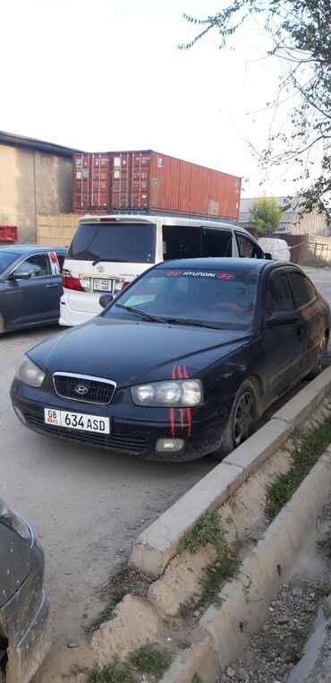 как можно купить машину в рассрочку: Hyundai Elantra: 2001 г., 2 л, Автомат, Газ, Седан