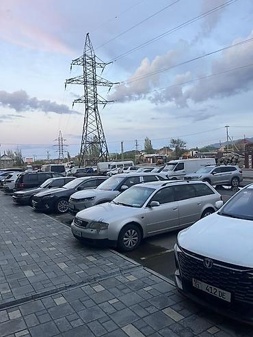 Аренда помещений свободного назначения: Сдается в аренду коммерческое помещение на втором этаже современного — 4