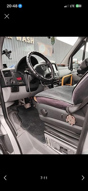 Аренда пассажирского буса: Mercedes-Benz Sprinter (длинная база, высокий крыша), серебристый — 8