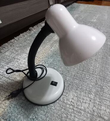 Осветительные приборы: Лампа новая