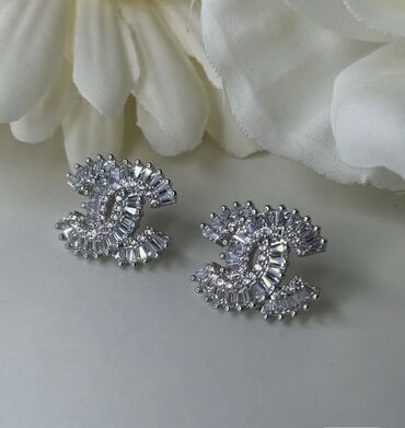 Bijuteriya dəstləri: Hamisi tezedi.Zərgərlik dəsti – müasir dizaynlı üzük, bilərzik və — 12