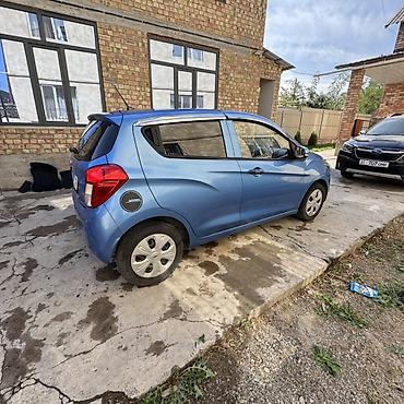 шефрале спарк: Chevrolet Spark: 2016 г., 0.1 л, Механика, Бензин, Хэтчбэк — 6