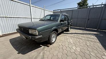8: Volkswagen Passat: 1983 г., 1.8 л, Механика, Бензин, Универсал — 1