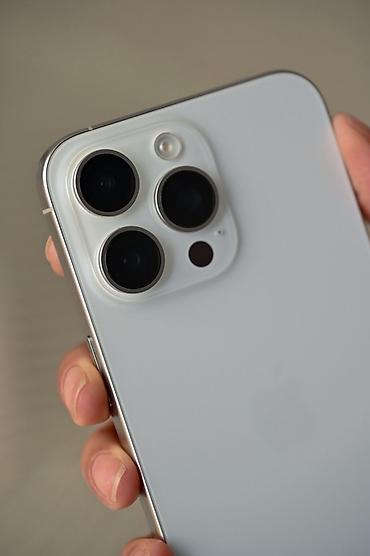 Apple iPhone: IPhone 15 Pro Max, Б/у, 256 ГБ, White Titanium, Чехол, Коробка, 83 % — 6