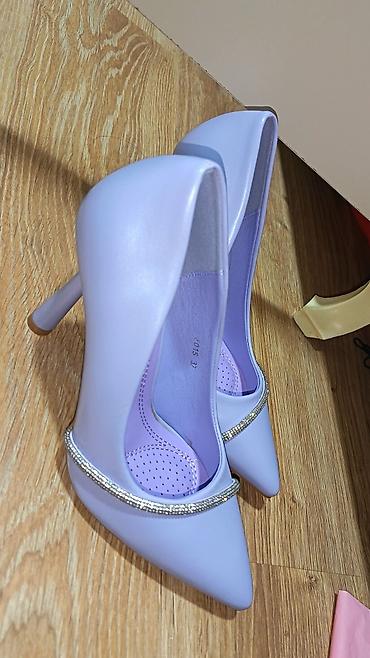 Tuflilər: Tuflilər, Ölçü: 37, rəng - Yasəmən, Yeni — 2