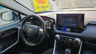 Toyota: Toyota RAV4: 2019 г., 2.5 л, Автомат, Бензин, Внедорожник