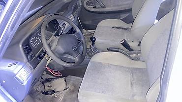 Daewoo: Daewoo Nexia: 1.5 l | 2005 il Sedan — 6