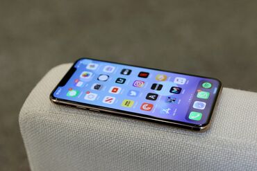 телефон айфон 14про: IPhone 11 Pro Max, Колдонулган, 256 ГБ, Ак, Заряддоочу түзүлүш, Коргоочу айнек, Кабель, 76 %