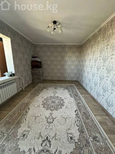 срочно продаю квартиру аламедин базар: 1 бөлмө, 38 кв. м, 106-серия, 9 кабат, Евроремонт