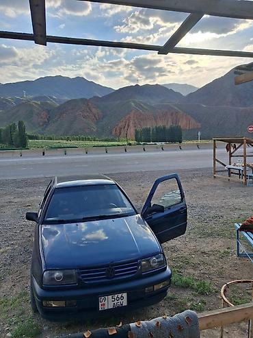 mazda mx: Volkswagen Vento: 1993 г., 1.8 л, Механика, Бензин, Седан — 9