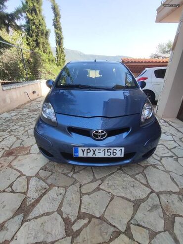 Toyota: Toyota Aygo: 1 l. | 2009 έ. Χάτσμπακ — 2