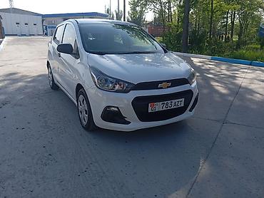 Chevrolet: Chevrolet Spark: 2018 г., 1 л — 2