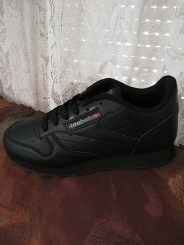 elegantne ženske cipele: Reebok, 37, color - Black at lalafo.rs elegantne ženske cipele: Reebok, 37, color - Black