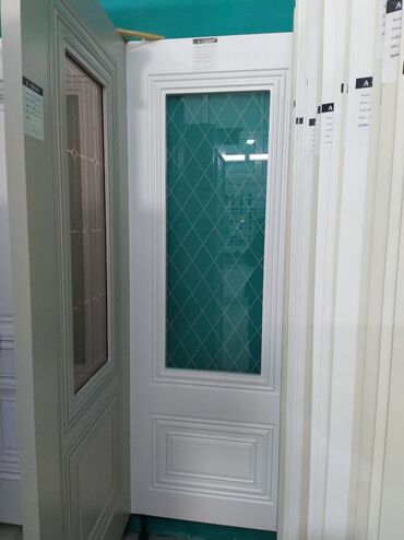 seyid qaplar: Ağ rəngdə şüşəli otaq qapısı - Korpus: klassik panelli dizayn lalafo.az -da seyid qaplar: Ağ rəngdə şüşəli otaq qapısı - Korpus: klassik panelli dizayn