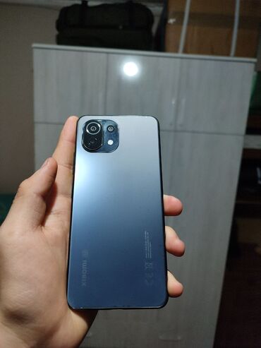 продаю телефон ми: Xiaomi, Mi 11 Lite, Новый, 128 ГБ, цвет - Серый, 2 SIM