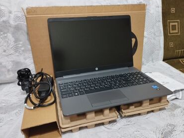 HP: HP noutbuk – orijinal qutusu, adapteri və sənədləri ilə — 8