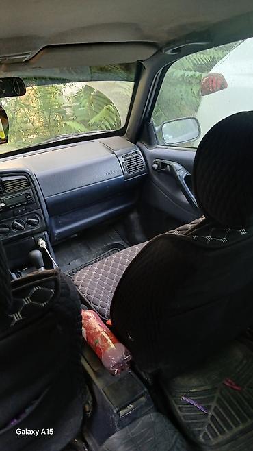 neta gt: Volkswagen Passat: 1995 г., 1.8 л, Механика, Бензин, Универсал — 7