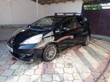 гибрид фит: Honda Fit: 1.5 л | 2009 г