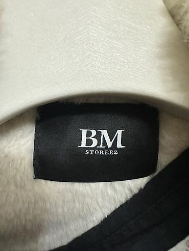 кожанные мужские куртки: Куртка-авиатор BM Storeez - Материал верха: гладкая черная экокожа — 4