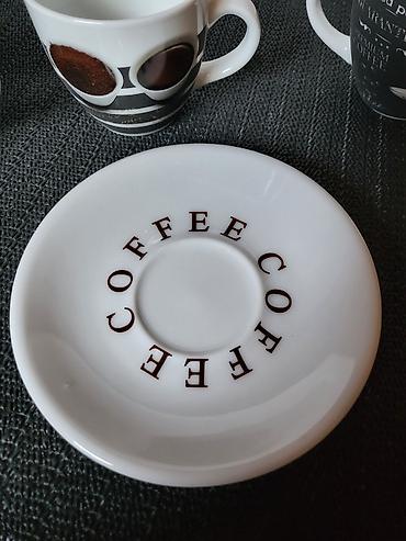 Kuhinjski setovi: Solje nove,vintaz za kafu. Pakovanje solja za kafu,porcelanske sa — 12