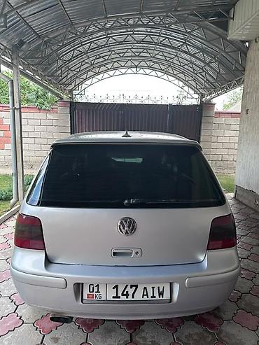 Продажа авто: Volkswagen Golf: 1999 г., 1.6 л, Механика, Бензин, Хэтчбэк — 3