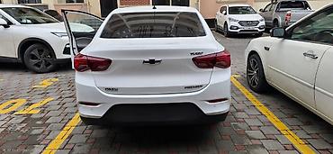 kor zona: Chevrolet Cruze: 1.2 l | 2025 il 17998 km Sedan — 4