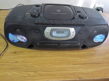 портативная: Продам магнитолу PHILIPS mod. AZ1602 .CD RADIO CASSETTE RECORDER