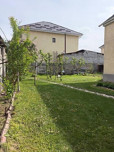 дом в токмок: 6 комнат и более, 200 м², 5 соток, Бишкек, Ак-Ордо ж/м Агентство недвижимости — 8