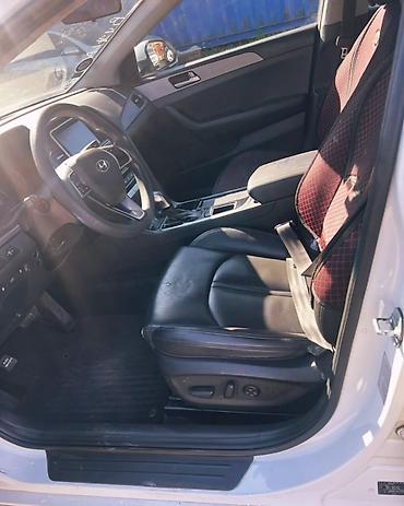 Hyundai: Hyundai Sonata: 2019 г., 2 л, Автомат, Газ, Седан — 8