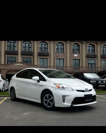 авто с последующим выкупом фит: Toyota Prius: 2010 г., 1.8 л, Автомат, Гибрид, Хэтчбэк