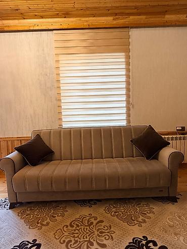 saloğlu divanlar: Saloglu divan 330 azn. Tezedir. Acilir ve bazalidir. Unvan Nesimi — 1