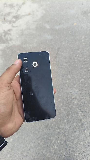 Tecno: Tecno Spark, 128 GB, rəng - Ağ, Barmaq izi, İki sim kartlı, Face ID — 3