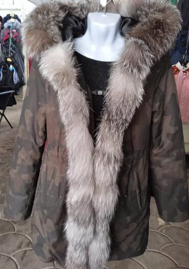 женские зимние куртки бишкек: Продам! Парку, непромокаемая, непродуваемая ткань. Производство