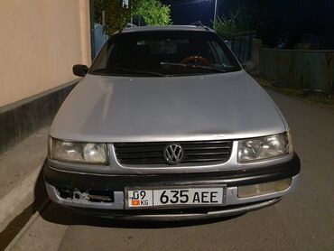 продаю пасат: Volkswagen Passat: 1994 г., 2 л, Механика, Бензин, Универсал