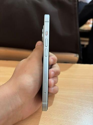 apl: IPhone 15, 128 GB, Mavi, Face ID — 3