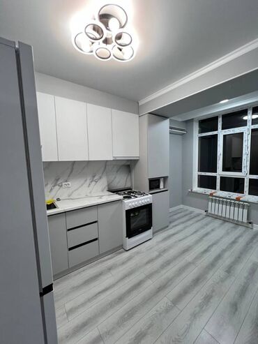 продаю дом аламедин 1: 1 комната, 33 м², Элитка, 4 этаж