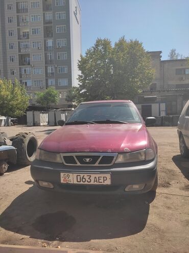 авто меняю на дом: Daewoo Nexia: 2006 г., 1.5 л, Механика, Бензин, Седан