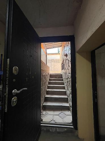 Продажа квартир: 5 и более комнат, 150 м² — 9