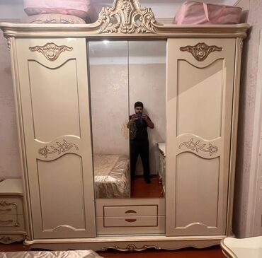 куплю мебель бу баку: Yataq desti tezedir 1 ilin deyil ideal veziyetde mohkem keyfiyetli