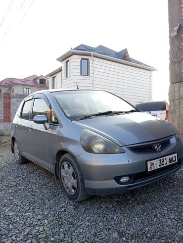 Honda: Honda Fit: 2003 г., 1.3 л, Вариатор, Бензин, Хэтчбэк