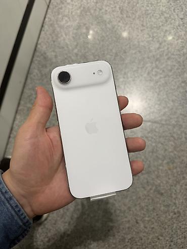 дешёвый айфон: IPhone Air, Б/у, 256 ГБ, White Titanium, Коробка, 95 % — 1