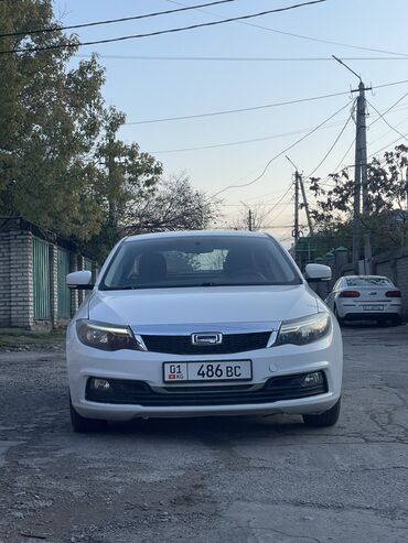 Другие Автомобили: Марка: Qoros 3 2019 года выпуска, с пробегом Салон кожа на черном С