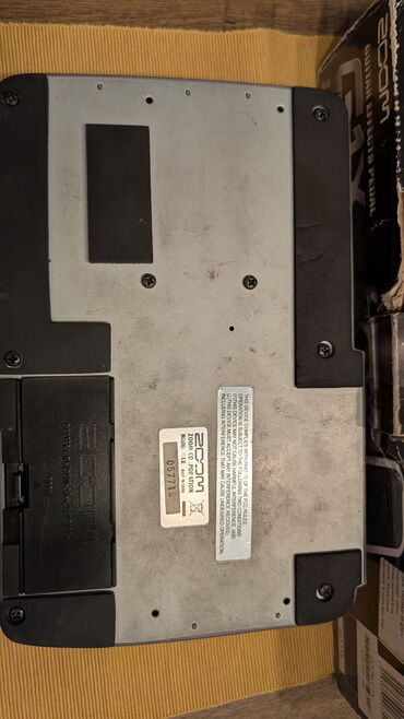 Gitare: Zoom G1X – gitarski multi-efekat sa ekspresion pedalom, sa strujnim — 5