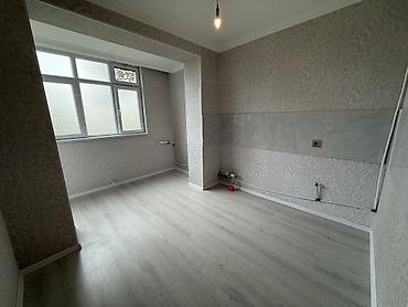 kirayə ev xutor: 🏡 MƏNZİL SATILIR — ABBAS SƏHHƏT, 4-CÜ MİKRORAYON Mənzil 5 mərtəbəli — 2