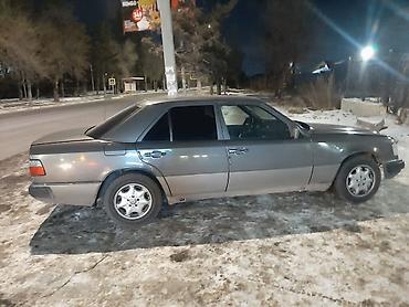 мера 124: Mercedes-Benz W124: 1990 г., 2 л, Механика, Бензин, Седан — 4