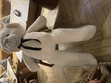 мягкая игрушка с пледом внутри: Большой плюшевый медведь - Цвет: молочный/кремовый - Рост: примерно с