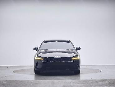 выхлопа: Kia K5: 2022 г., 2 л, Автомат, Бензин, Фастбек — 1