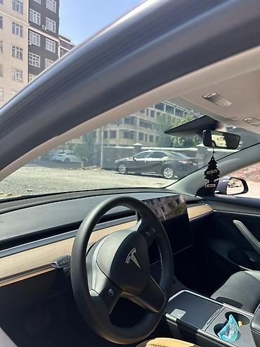 Tesla: Tesla Model 3: 2022 г., Автомат, Электромобиль, Седан — 2