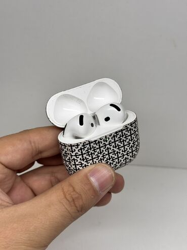 калибровка монитора: Вкладыши, Apple, Б/у, Беспроводные (Bluetooth), Классические